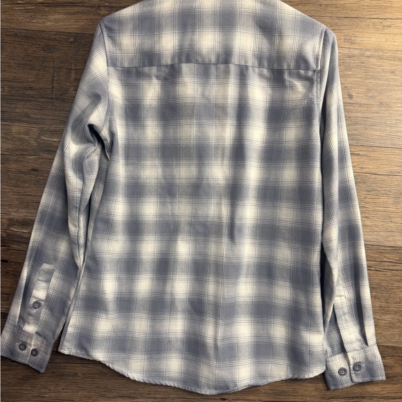 DIXXON the Summit Flannel Blue Cream White Plaid Women's Button Down Shirt - Picture 6 of 7